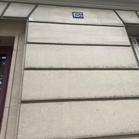 Appartement Magnifique Paris 18 エクステリア 写真