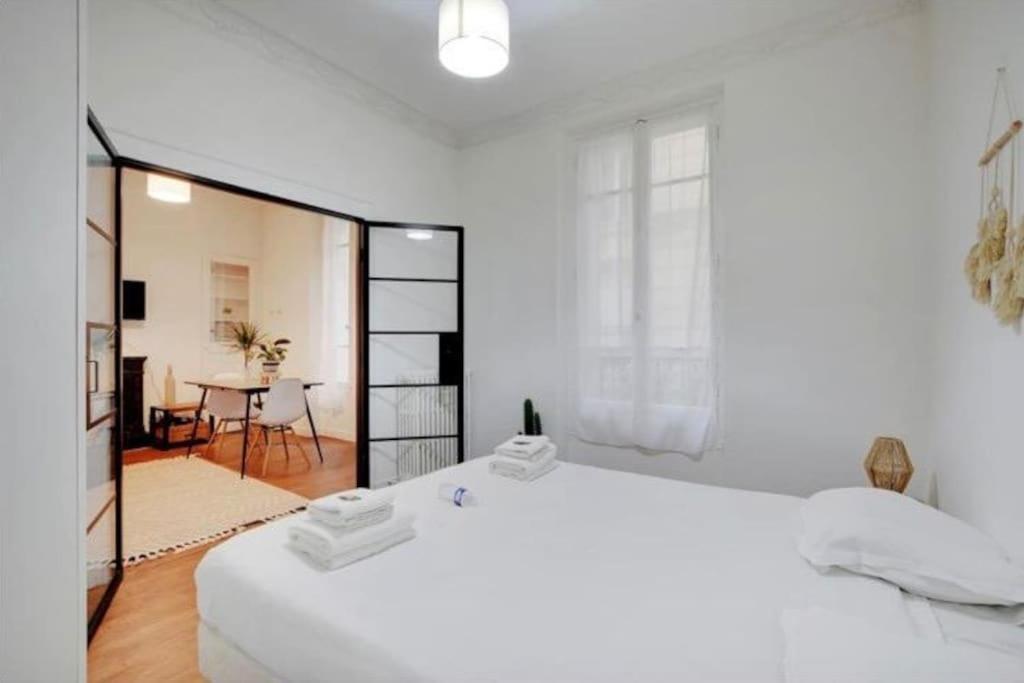 Appartement Magnifique Paris 18 エクステリア 写真
